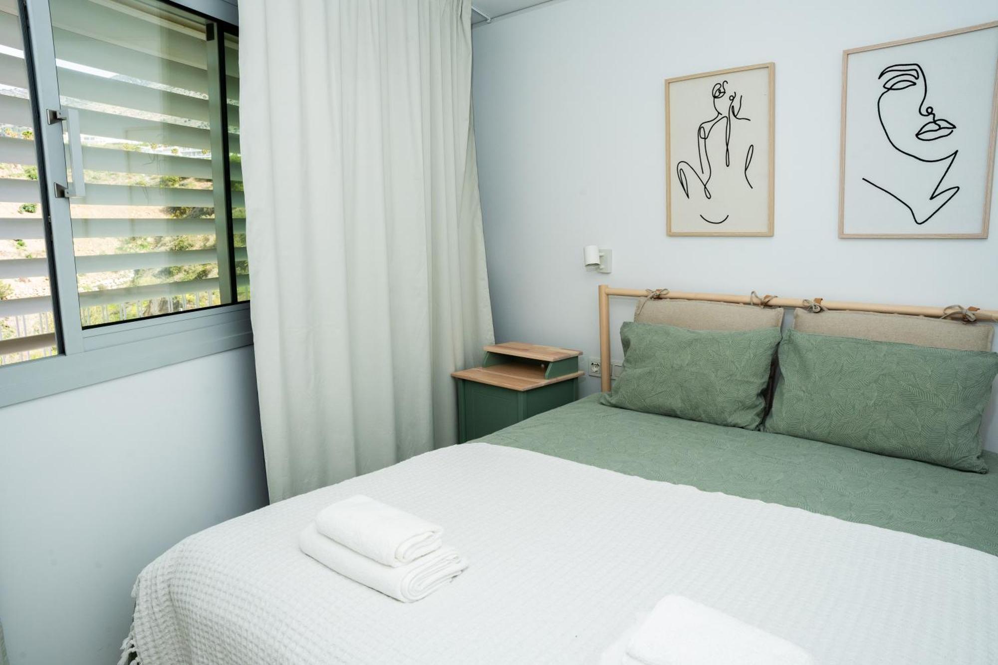 Panoramic Seaview Penthouse The Wave Apartment Фуeнхирола Екстериор снимка