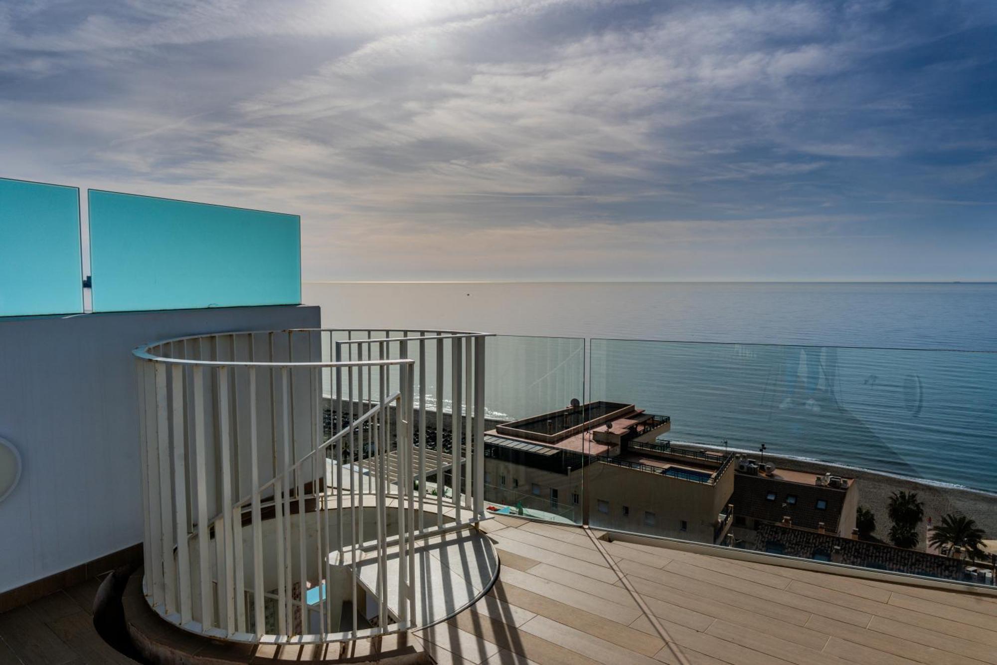 Panoramic Seaview Penthouse The Wave Apartment Фуeнхирола Екстериор снимка